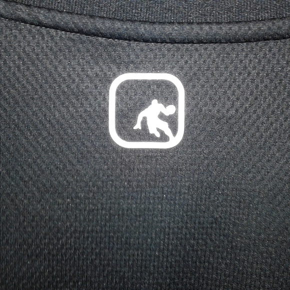 BLACK AND GRAY SHIRT - Picture 7 of 8